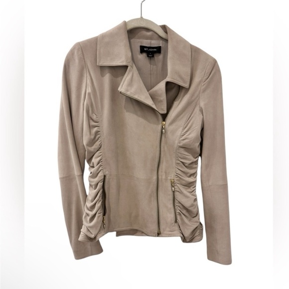 St. John 100% Lamb Suede Beige Jacket Silk Lined
Ruched Sleeve Detail Size 2 - Picture 1 of 11